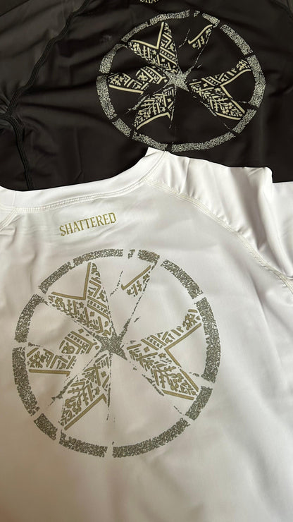 Jabal 1.0–White Short Sleeve Rash Guard